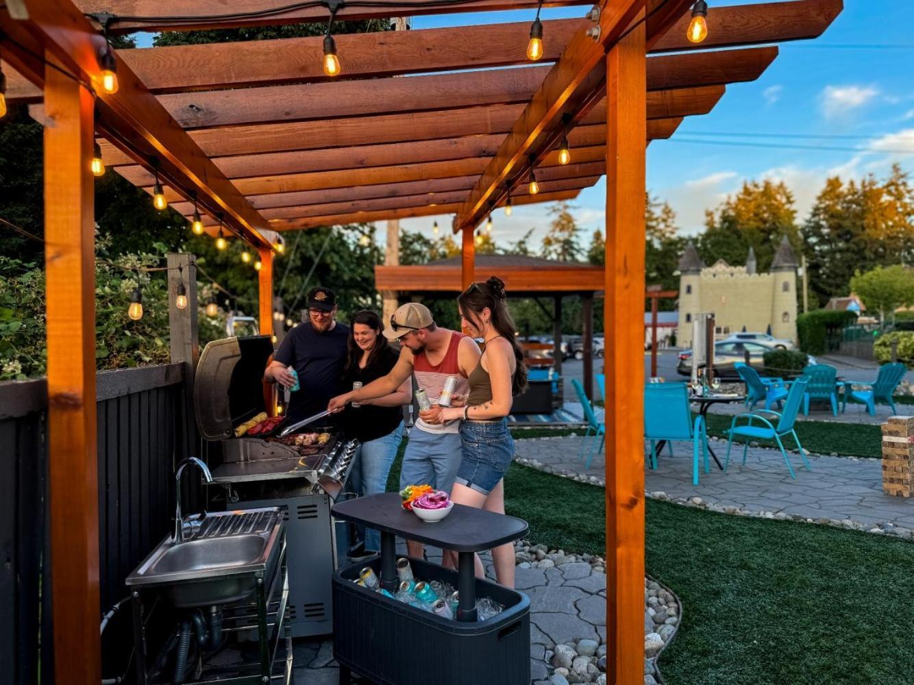 The Tide'S Inn Parksville Exterior foto