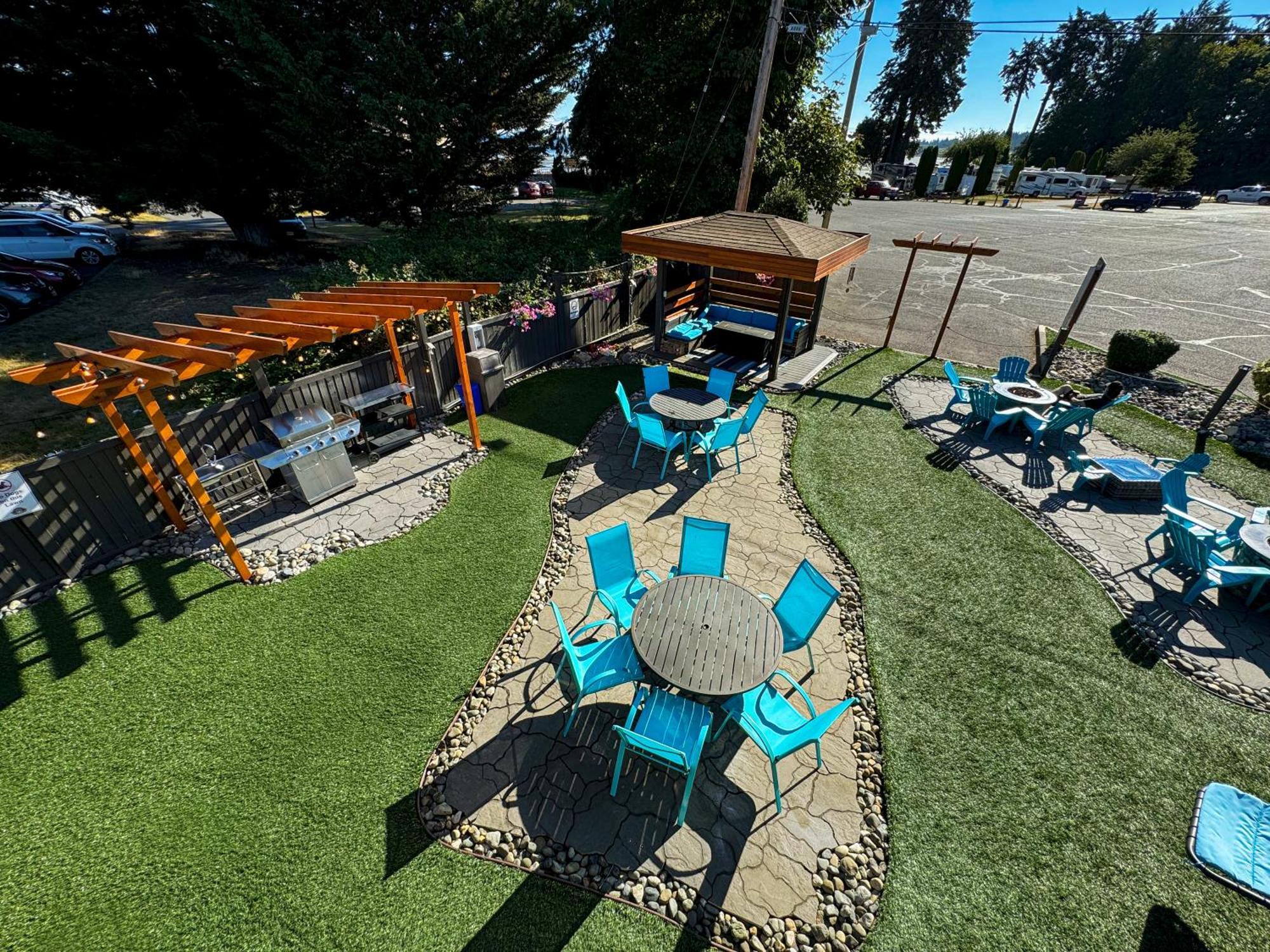 The Tide'S Inn Parksville Exterior foto