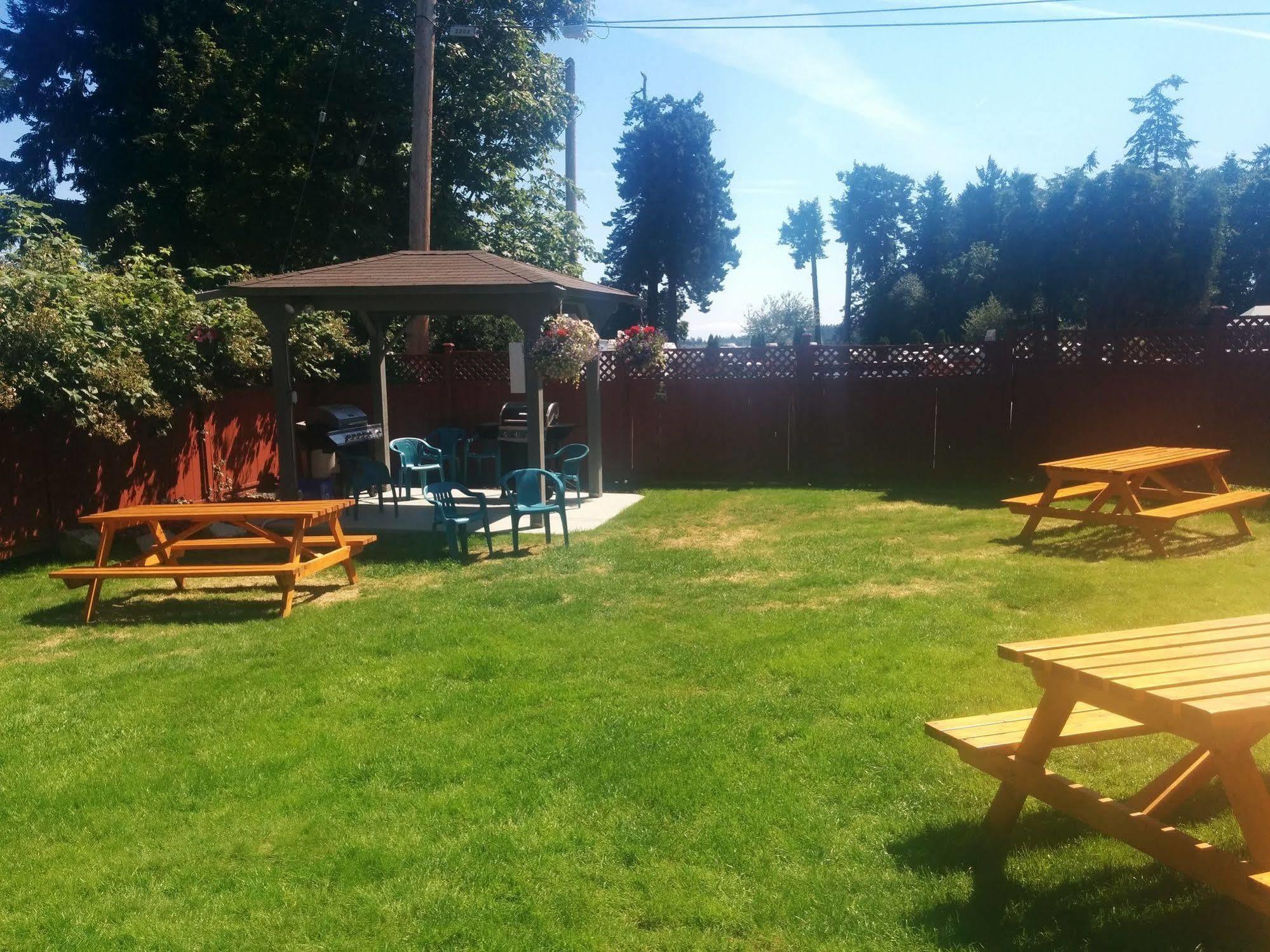 The Tide'S Inn Parksville Exterior foto